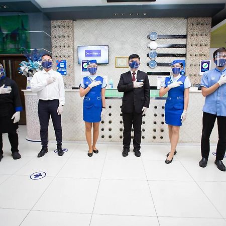Hotel Dreamworld North Edsa Кесон Сити Екстериор снимка